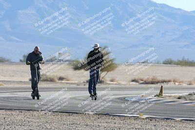 media/Dec-04-2025-Racers Edge (Thu) [[5ebc9f124d]]/1-Track Walk/